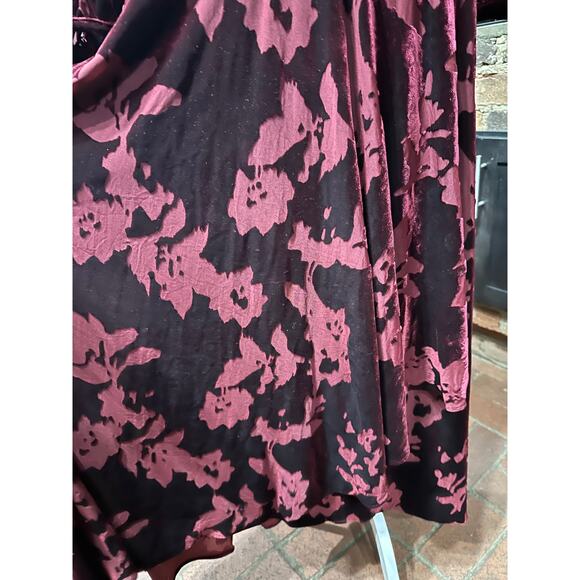 Calvin Klein Women’s Velvet Floral Burnout Faux Wrap Midi Dress Maroon 16 Party - Picture 7 of 14